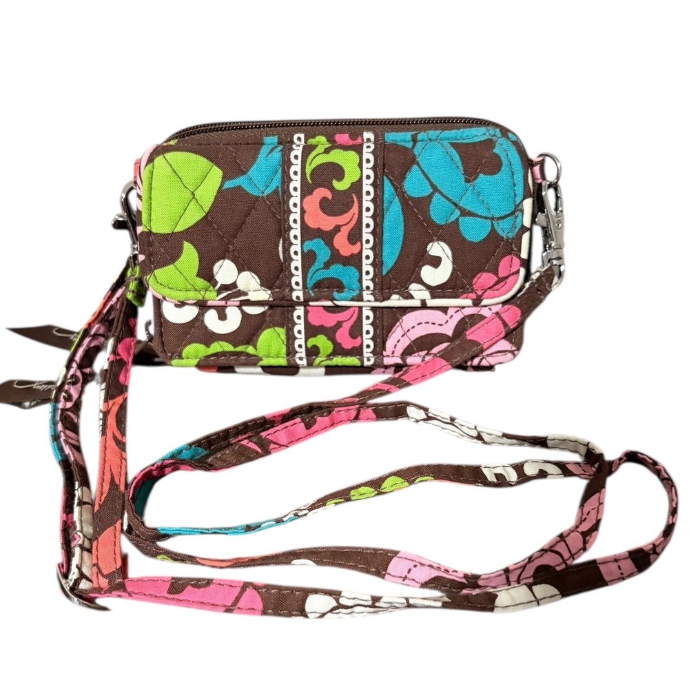 NWOT Vera Bradley Quilted Floral Wristlet Wallet Crossbody Wristlet Zip Around